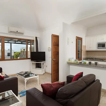 Nazaret By Puerto del Carmen (Lanzarote)