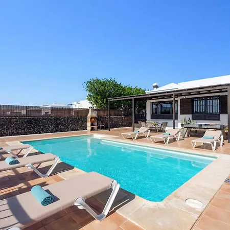 Nazaret By * Puerto del Carmen (Lanzarote)