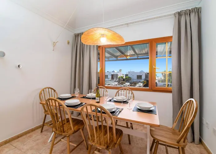 Nazaret By Puerto del Carmen (Lanzarote)